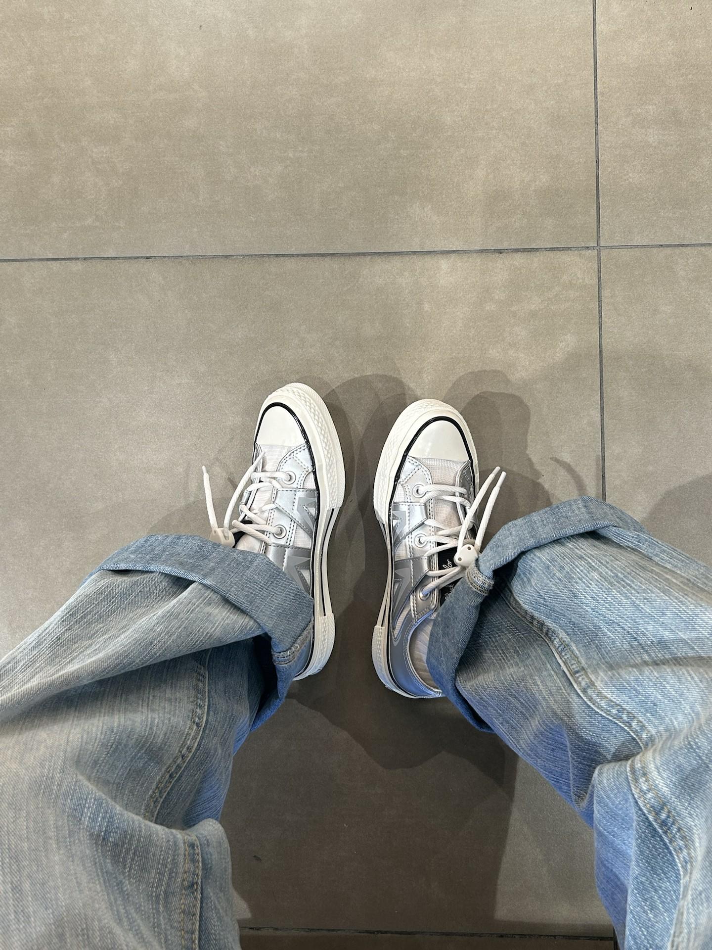 匡威新款未来银系列太酷了吧
